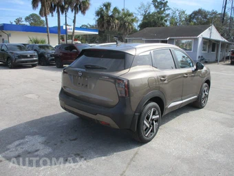 2026 Nissan Kicks SV - miniatura 6
