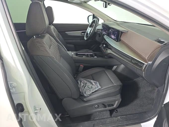 2026 Nissan Murano Platinum – miniatura 8