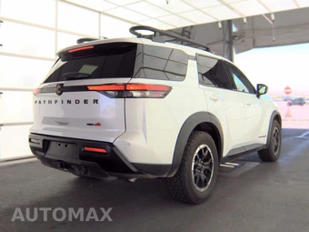 2026 Nissan Pathfinder Rock Creek - miniatura 4
