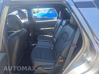 2026 Nissan Pathfinder Rock Creek – miniatura 10