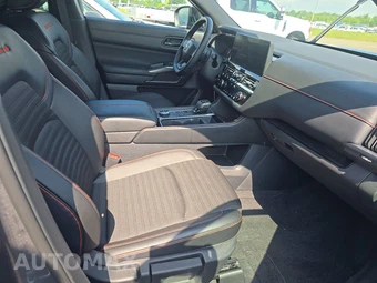 2026 Nissan Pathfinder Rock Creek – miniatura 8