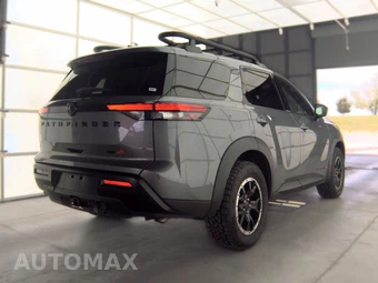 2026 Nissan Pathfinder Rock Creek – miniatura 4