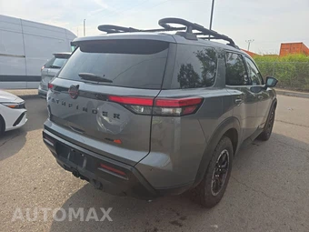 2026 Nissan Pathfinder Rock Creek - miniatura 4