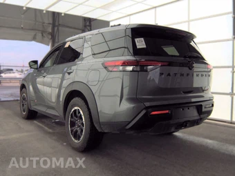 2026 Nissan Pathfinder Rock Creek – miniatura 6