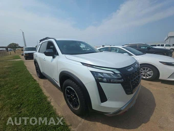 2026 Nissan Pathfinder Rock Creek - miniatura 4