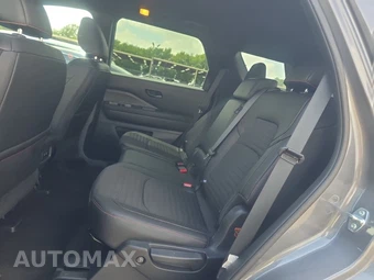 2026 Nissan Pathfinder Rock Creek – miniatura 13