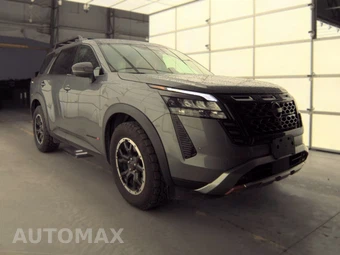 2026 Nissan Pathfinder Rock Creek – miniatura 3