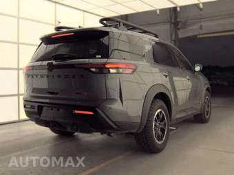 2026 Nissan Pathfinder Rock Creek – miniatura 4