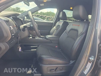 2026 Nissan Pathfinder Rock Creek – miniatura 7