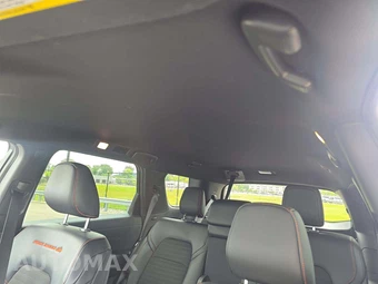 2026 Nissan Pathfinder Rock Creek - miniatura 8