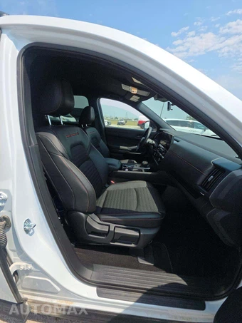 2026 Nissan Pathfinder Rock Creek – miniatura 16