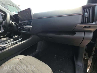 2026 Nissan Pathfinder Rock Creek – miniatura 19