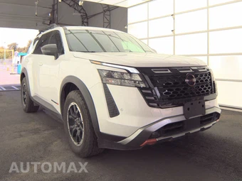 2026 Nissan Pathfinder Rock Creek - miniatura 3