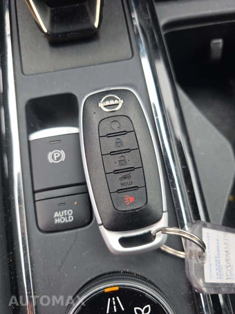 2026 Nissan Pathfinder Rock Creek - miniatura 5