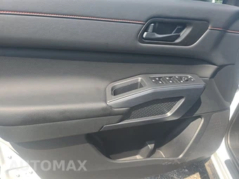 2026 Nissan Pathfinder Rock Creek – miniatura 9