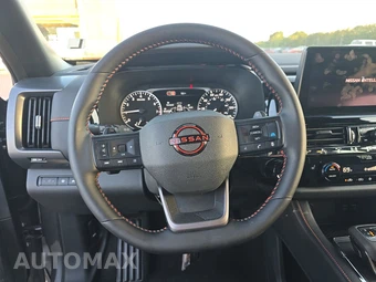 2026 Nissan Pathfinder Rock Creek – miniatura 10