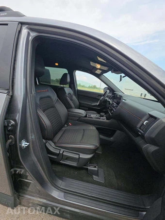 2026 Nissan Pathfinder Rock Creek – miniatura 16