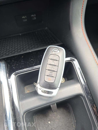 2026 Nissan Pathfinder Rock Creek – miniatura 5