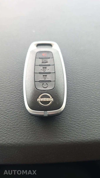 2026 Nissan Pathfinder Rock Creek - miniatura 12