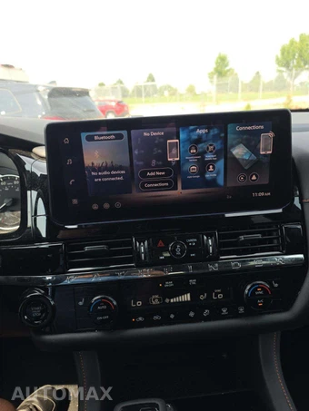 2026 Nissan Pathfinder Rock Creek – miniatura 10