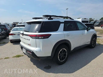 2026 Nissan Pathfinder Rock Creek – miniatura 3