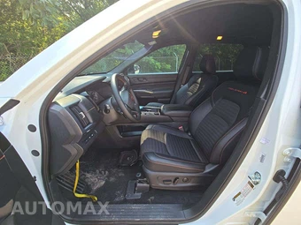 2026 Nissan Pathfinder Rock Creek – miniatura 3