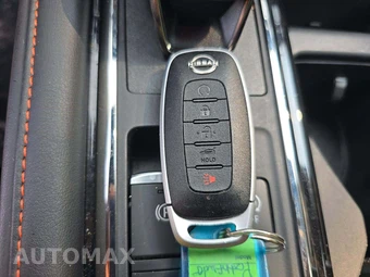 2026 Nissan Pathfinder Rock Creek – miniatura 5