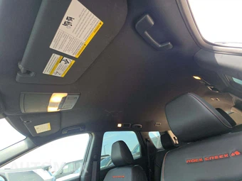 2026 Nissan Pathfinder Rock Creek – miniatura 11
