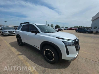2026 Nissan Pathfinder Rock Creek – miniatura 4