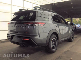 2026 Nissan Pathfinder Rock Creek – miniatura 4