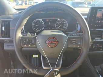 2026 Nissan Pathfinder Rock Creek – miniatura 10