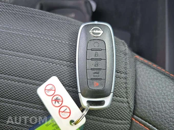 2026 Nissan Pathfinder Rock Creek – miniatura 5