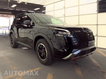 2026 Nissan Pathfinder Rock Creek – miniatura 3