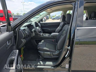 2026 Nissan Pathfinder S – miniatura 3