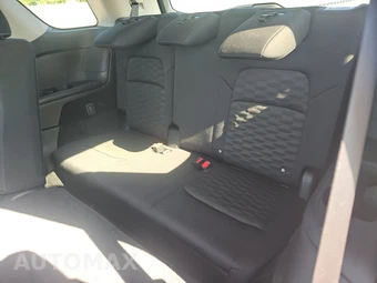 2026 Nissan Pathfinder S – miniatura 13