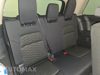 2026 Nissan Pathfinder S – miniatura 14