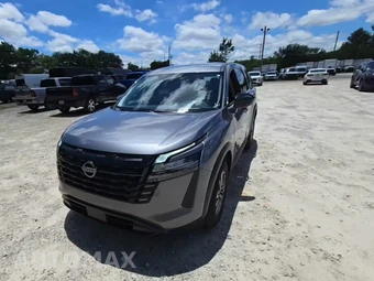 2026 Nissan Pathfinder S