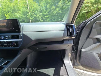 2026 Nissan Pathfinder S – miniatura 17