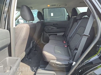 2026 Nissan Pathfinder S - miniatura 13