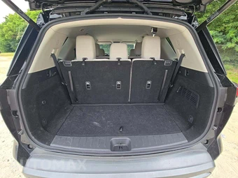 2026 Nissan Pathfinder SL – miniatura 12