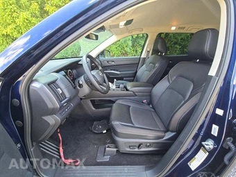 2026 Nissan Pathfinder SL – miniatura 3