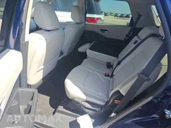 2026 Nissan Pathfinder SL – miniatura 9