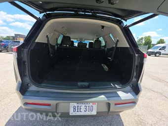 2026 Nissan Pathfinder SL – miniatura 12