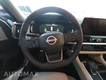 2026 Nissan Pathfinder SL – miniatura 10