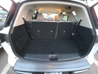 2026 Nissan Pathfinder SL – miniatura 16
