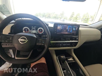 2026 Nissan Pathfinder SL – miniatura 11