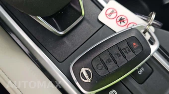 2026 Nissan Pathfinder SL – miniatura 19