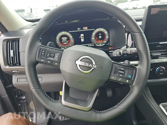 2026 Nissan Pathfinder SL - miniatura 10
