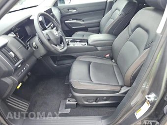2026 Nissan Pathfinder SL - miniatura 7