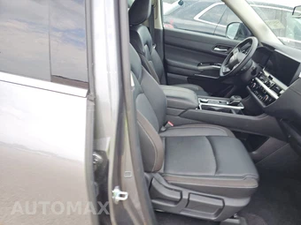 2026 Nissan Pathfinder SL - miniatura 8